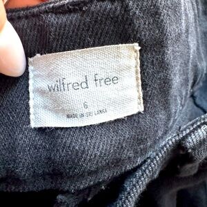 Aritizia Wilfred cargo 6 BLACK